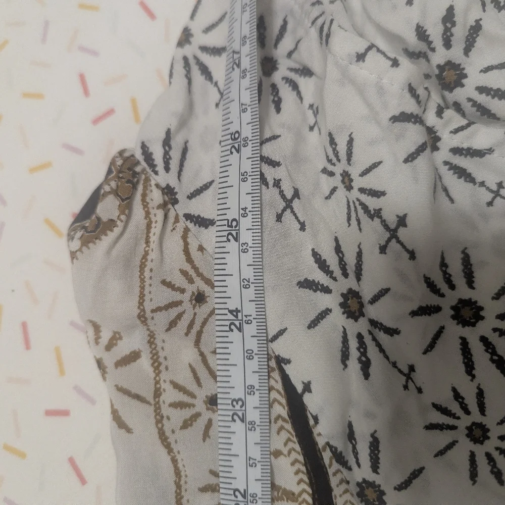 Free People Geometric Print Tunic - White and Gold - Picture 6 of 10